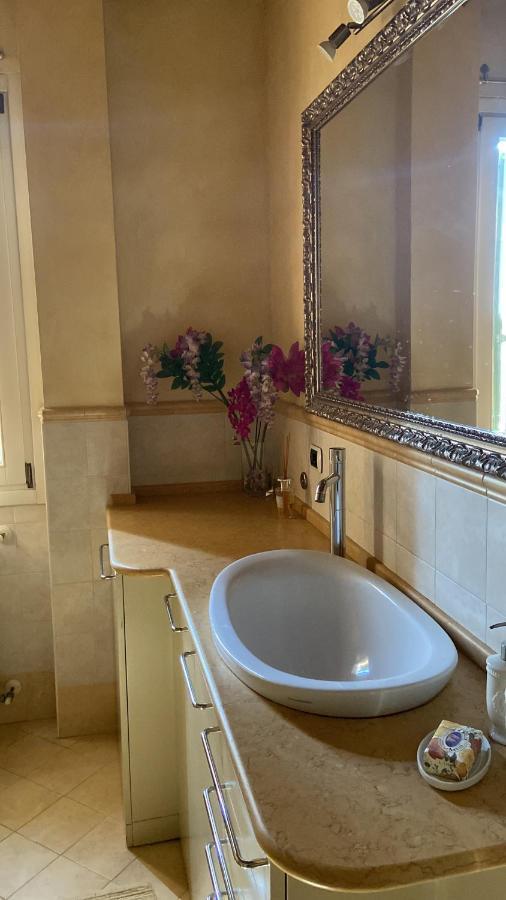 La Meridiana Lonato Ngoại thất bức ảnh